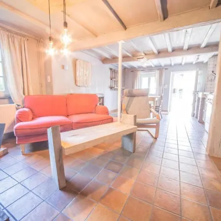 Feriehus Le Fournil In With Garden