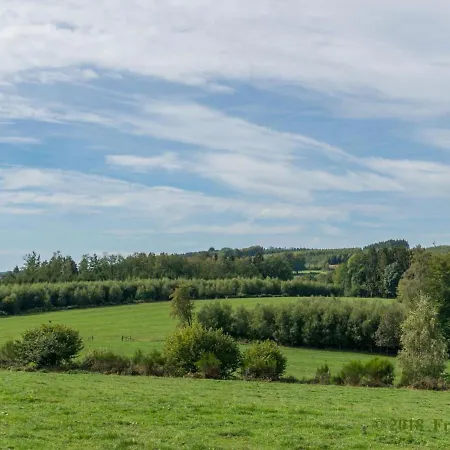 Feriehus Le Fournil In With Garden