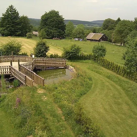 Le Fournil In With Garden Feriehus *