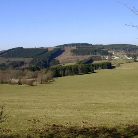 Le Fournil In With Garden Feriehus *